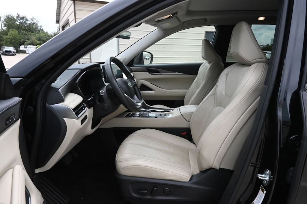 Thumbnail: 2023 INFINITI QX60 - 10