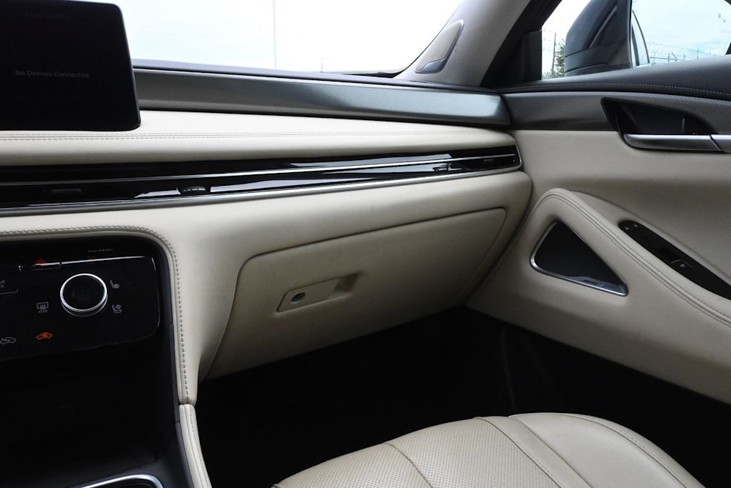 Thumbnail: 2023 INFINITI QX60 - 21