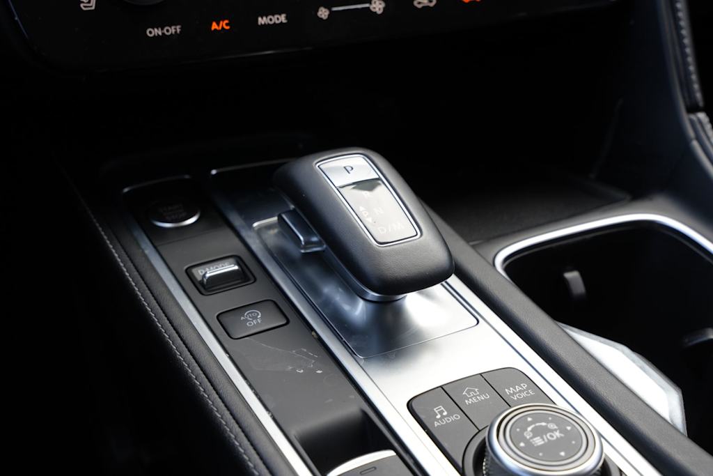 Thumbnail: 2023 INFINITI QX60 - 16