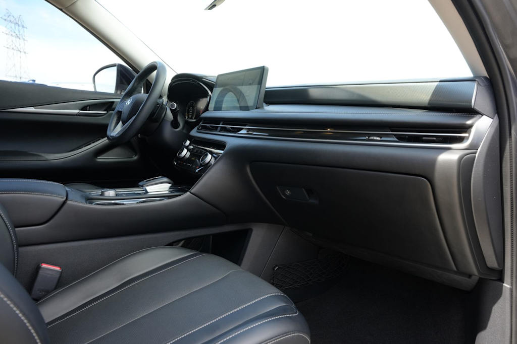Thumbnail: 2023 INFINITI QX60 - 14