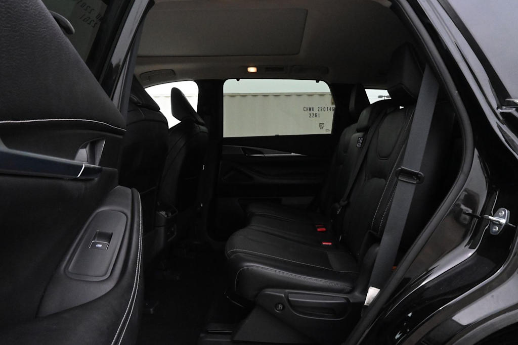 Thumbnail: 2023 INFINITI QX60 - 12