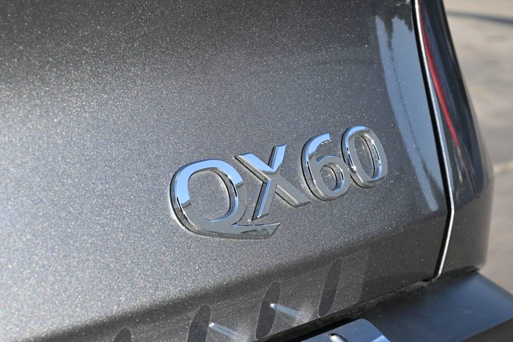 Thumbnail: 2023 INFINITI QX60 - 7