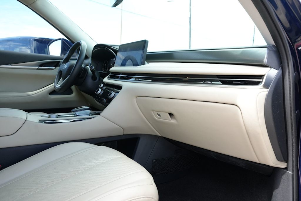 Thumbnail: 2023 INFINITI QX60 - 12