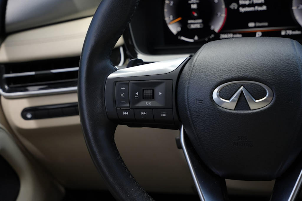 Thumbnail: 2023 INFINITI QX60 - 19