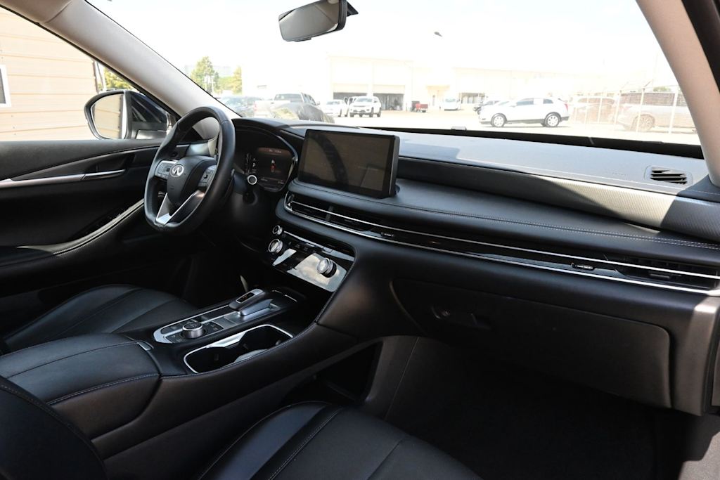 Thumbnail: 2023 INFINITI QX60 - 14