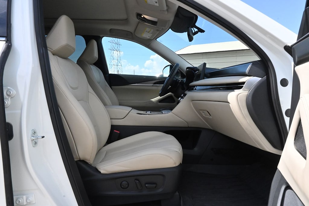 Thumbnail: 2024 INFINITI QX60 - 10