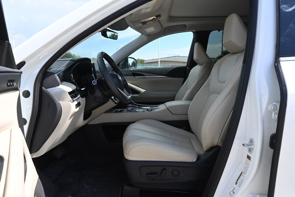 Thumbnail: 2024 INFINITI QX60 - 9