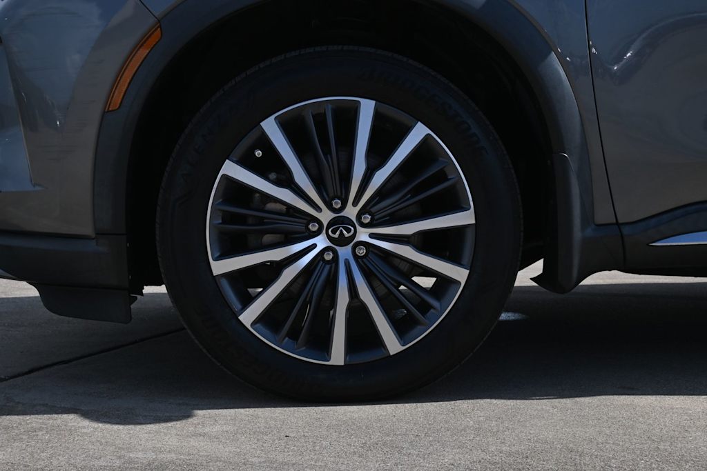 Thumbnail: 2023 INFINITI QX60 - 7