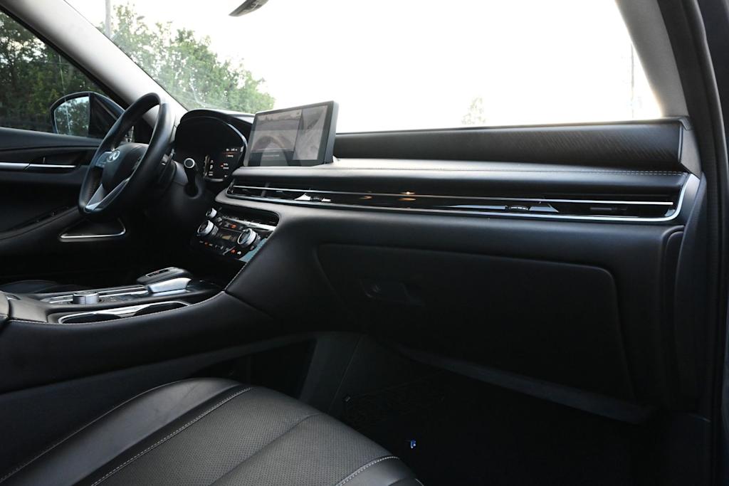 Thumbnail: 2023 INFINITI QX60 - 12