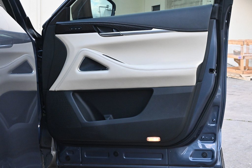 Thumbnail: 2023 INFINITI QX60 - 27