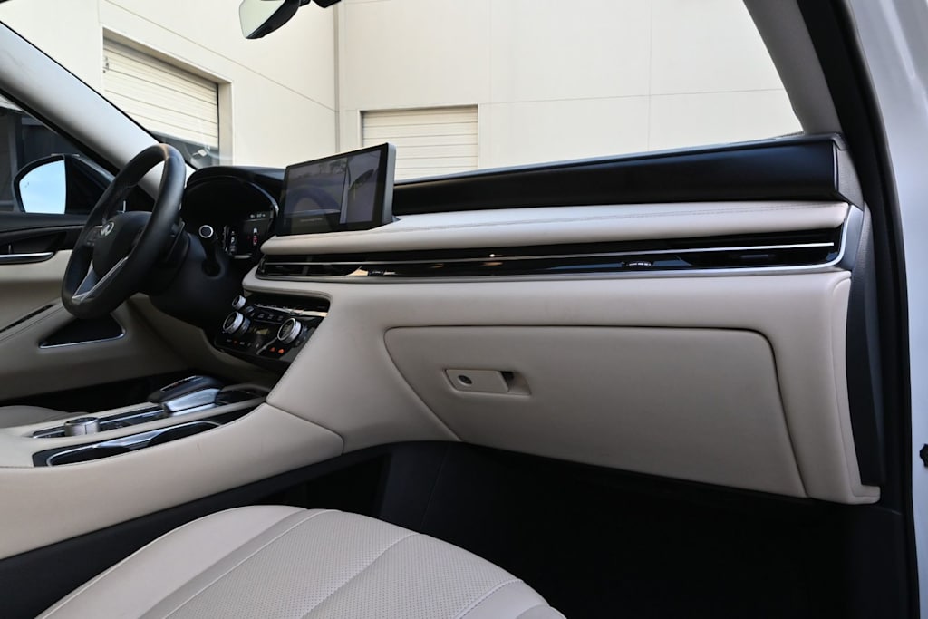 Thumbnail: 2024 INFINITI QX60 - 14