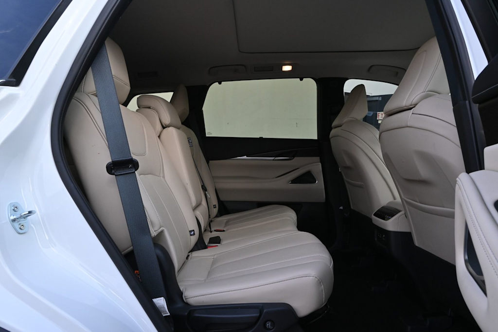 Thumbnail: 2024 INFINITI QX60 - 25