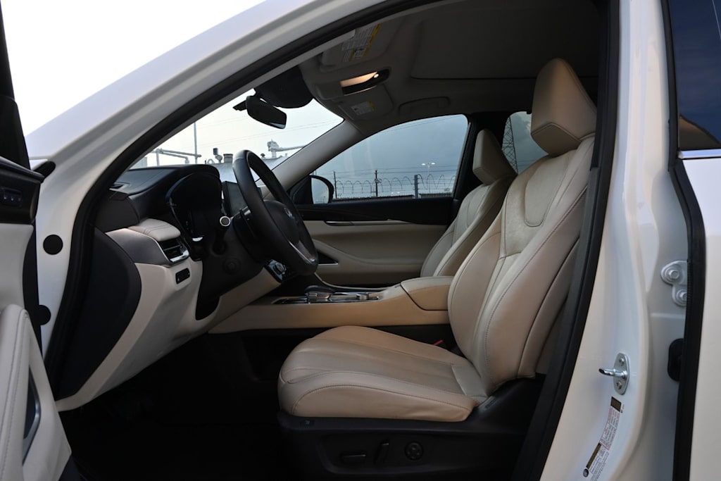 Thumbnail: 2024 INFINITI QX60 - 10