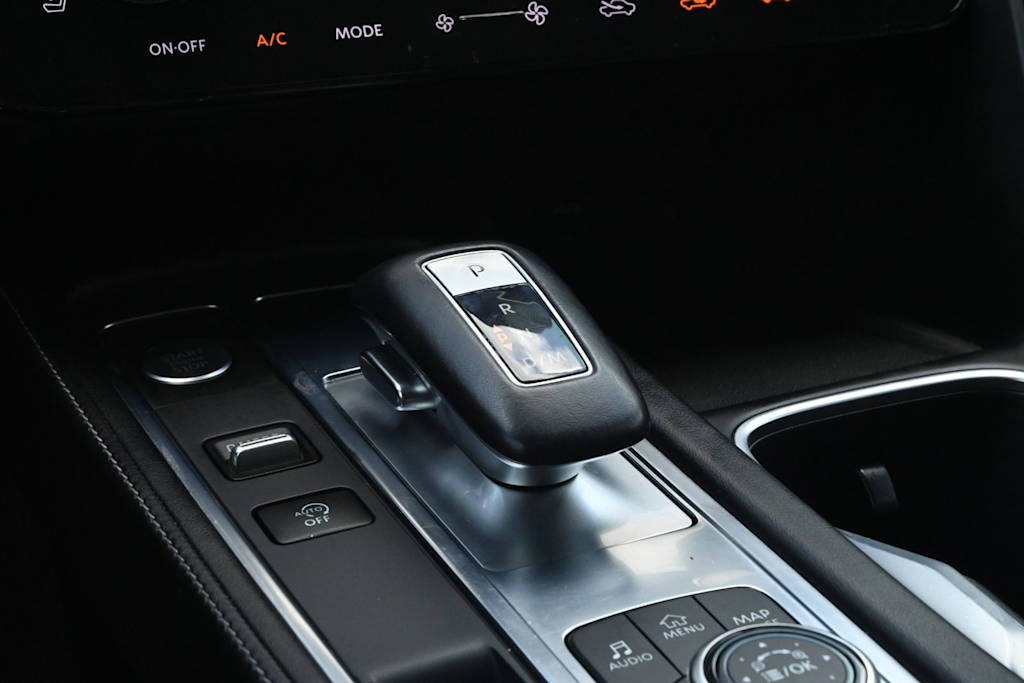 Thumbnail: 2023 INFINITI QX60 - 15
