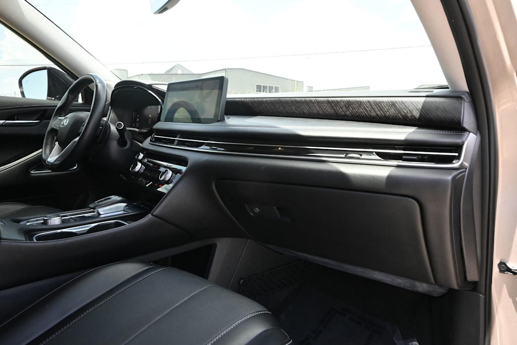 Thumbnail: 2023 INFINITI QX60 - 24