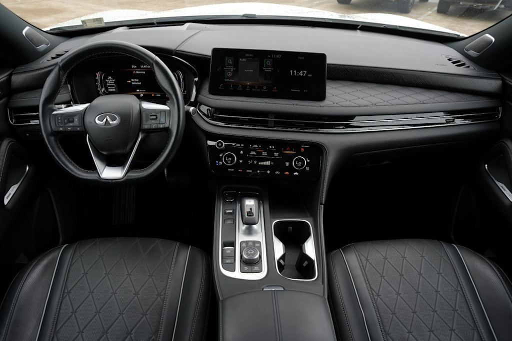 Thumbnail: 2023 INFINITI QX60 - 2