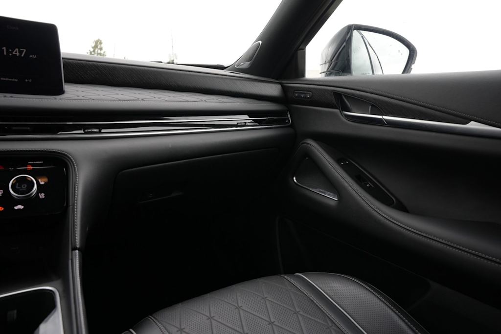 Thumbnail: 2023 INFINITI QX60 - 20