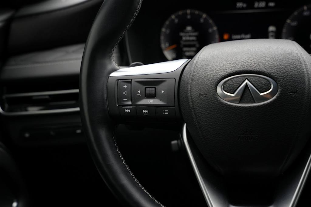 Thumbnail: 2023 INFINITI QX60 - 21