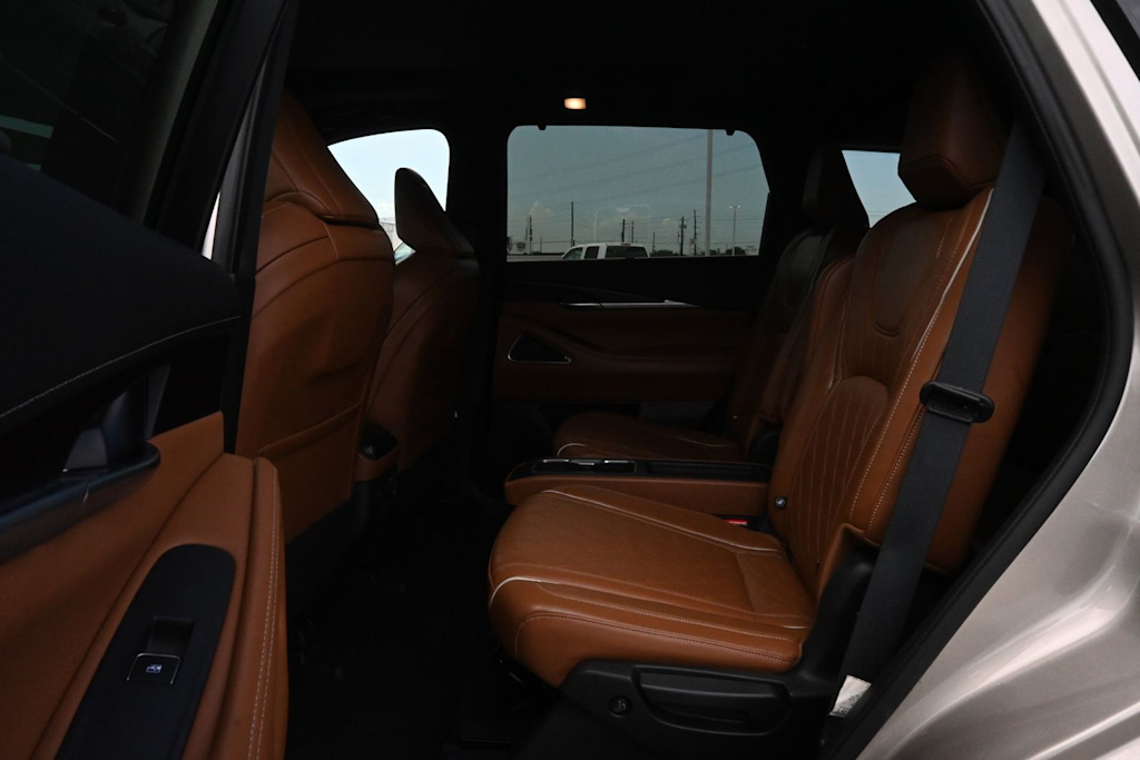 Thumbnail: 2024 INFINITI QX60 - 12