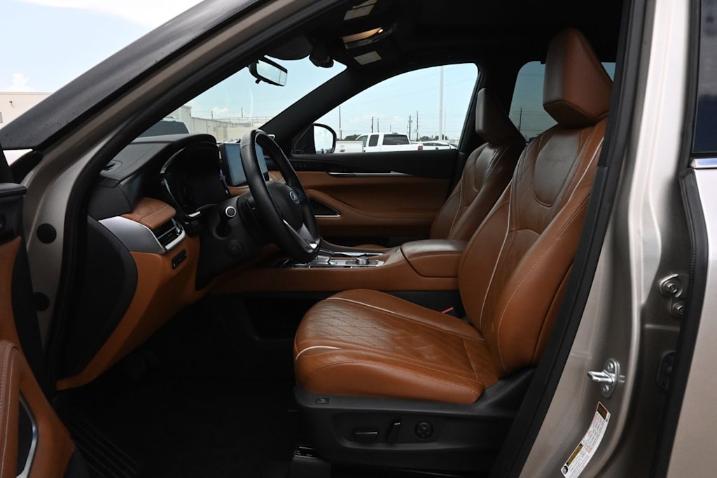 Thumbnail: 2024 INFINITI QX60 - 10
