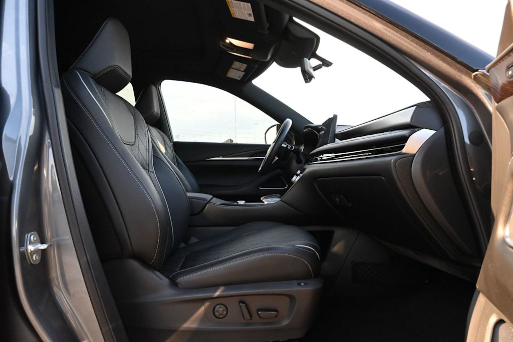 Thumbnail: 2024 INFINITI QX60 - 25