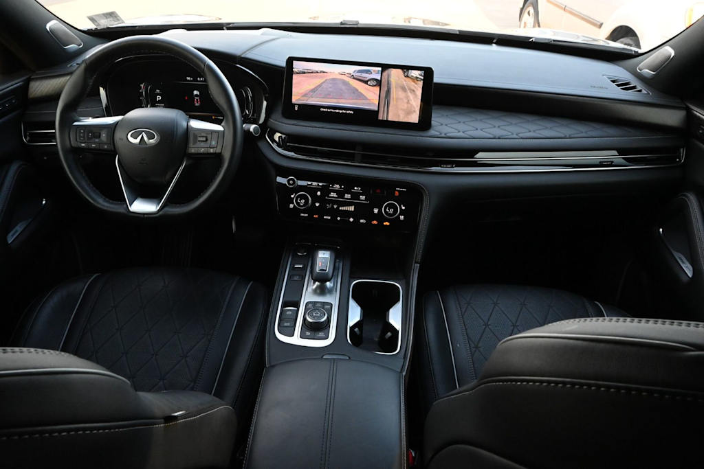 Thumbnail: 2024 INFINITI QX60 - 2