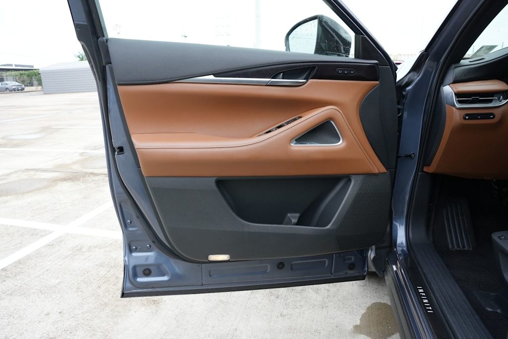Thumbnail: 2023 INFINITI QX60 - 24