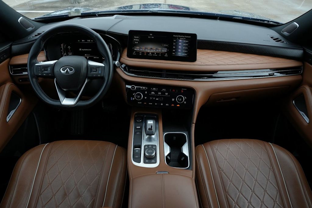 Thumbnail: 2023 INFINITI QX60 - 2