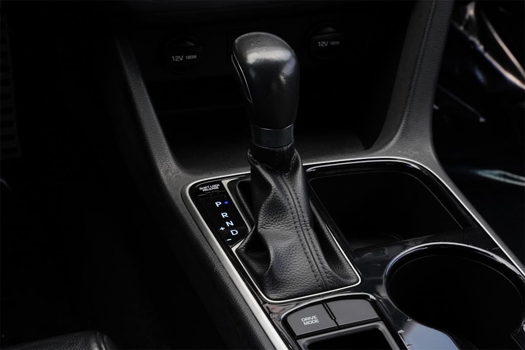 Thumbnail: 2018 Hyundai Sonata - 17