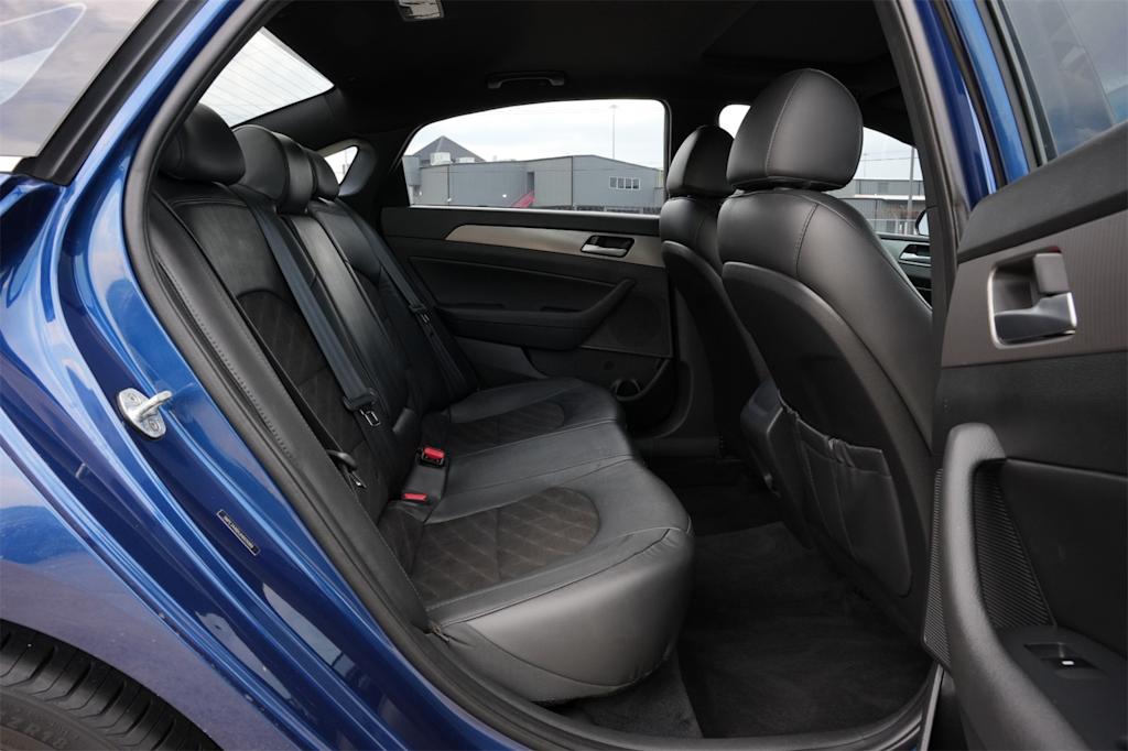 Thumbnail: 2018 Hyundai Sonata - 25