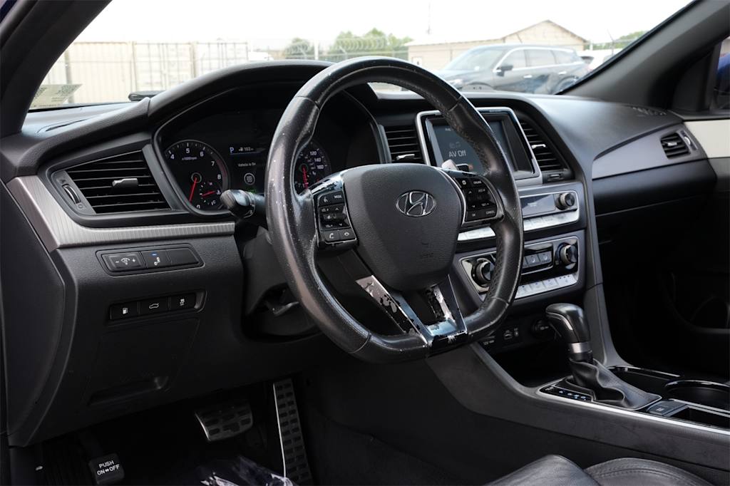 Thumbnail: 2018 Hyundai Sonata - 14