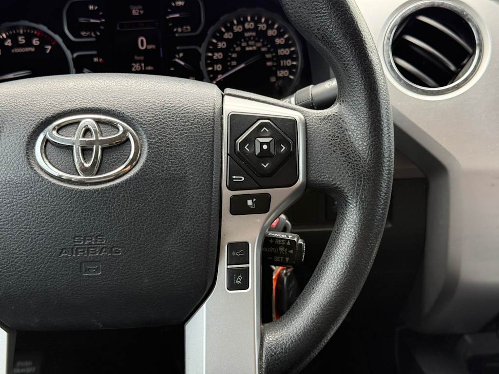 Thumbnail: 2018 Toyota Tundra - 21