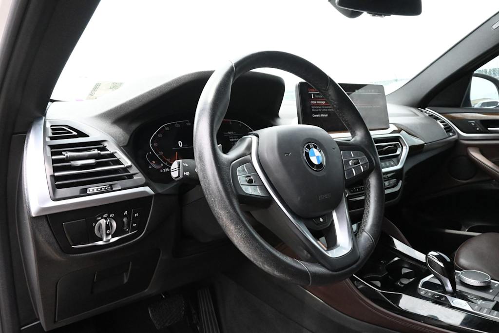 Thumbnail: 2022 BMW X4 - 13