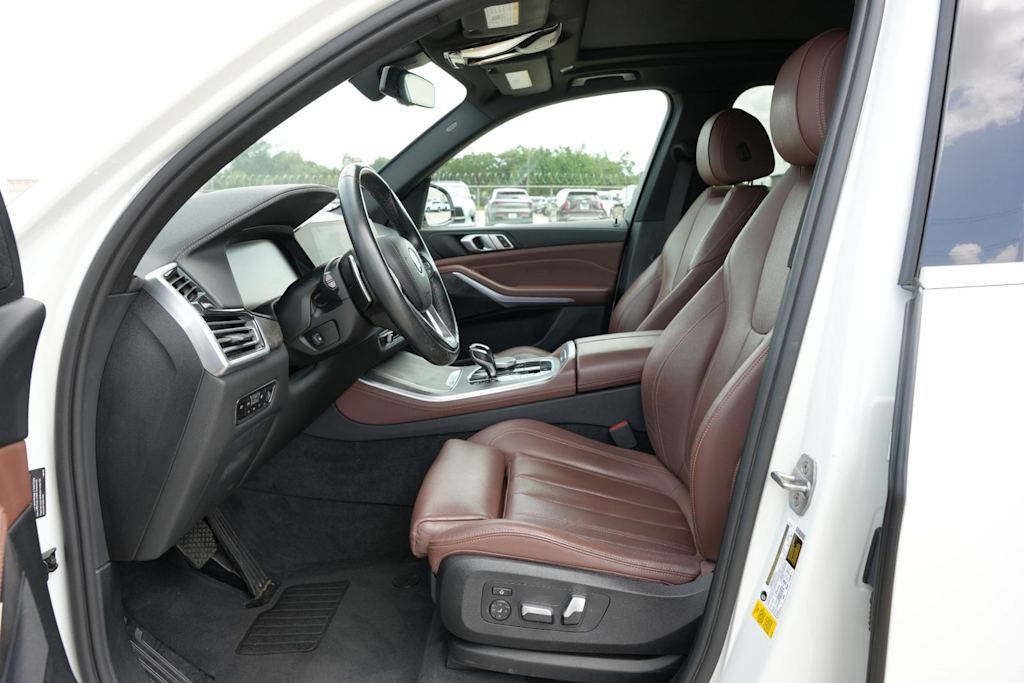 Thumbnail: 2020 BMW X5 - 10