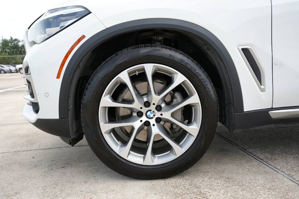 Thumbnail: 2020 BMW X5 - 8