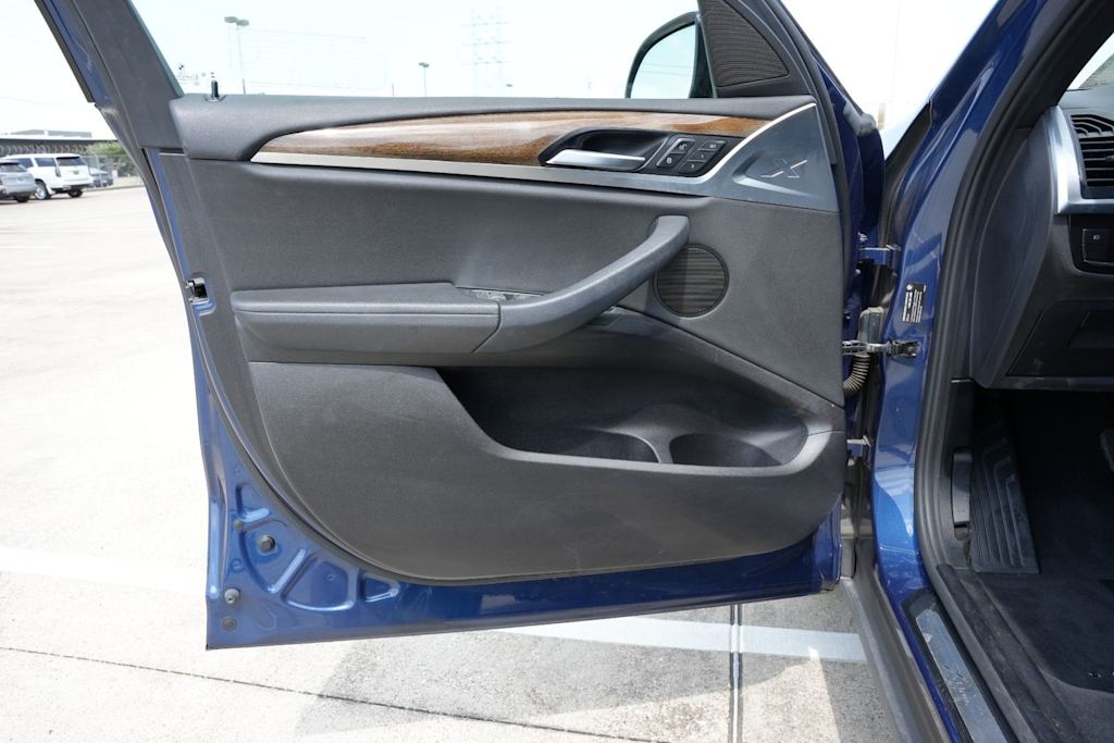Thumbnail: 2020 BMW X3 - 25