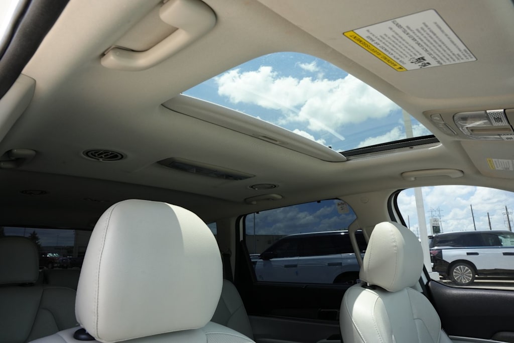 Thumbnail: 2020 Kia Telluride - 25