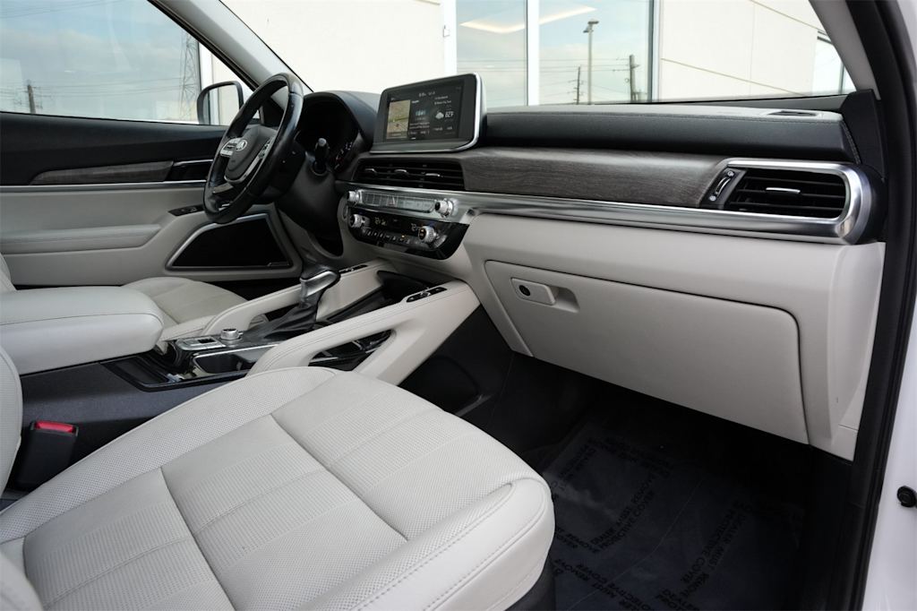 Thumbnail: 2020 Kia Telluride - 15