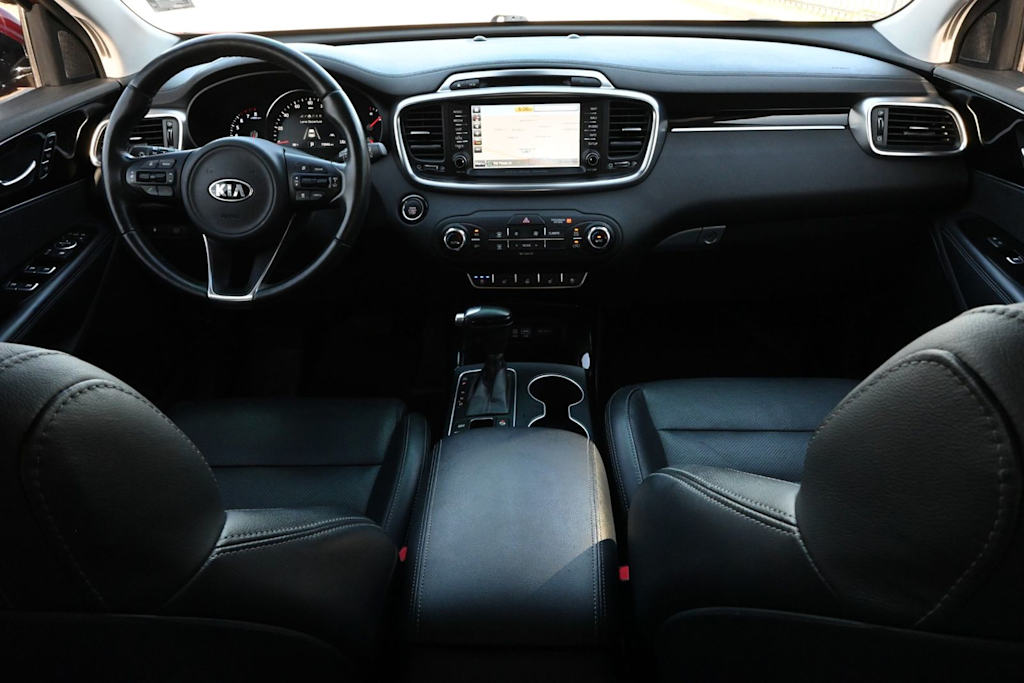 Thumbnail: 2017 Kia Sorento - 2