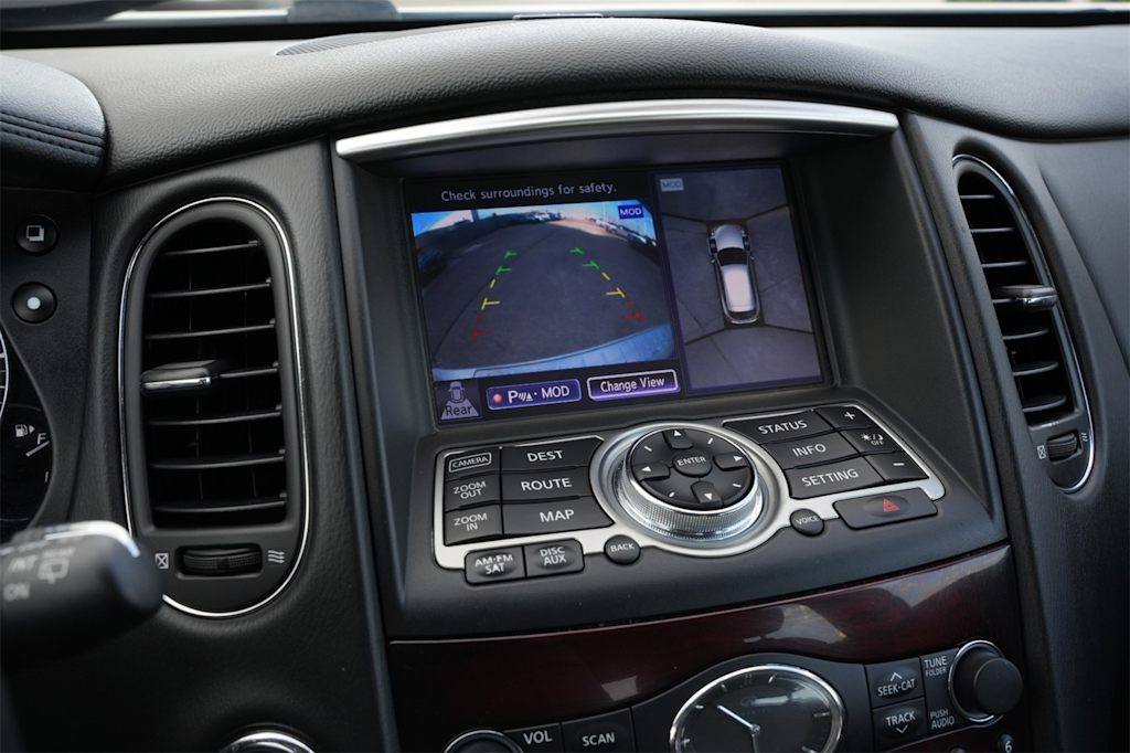 Thumbnail: 2017 INFINITI QX50 - 25