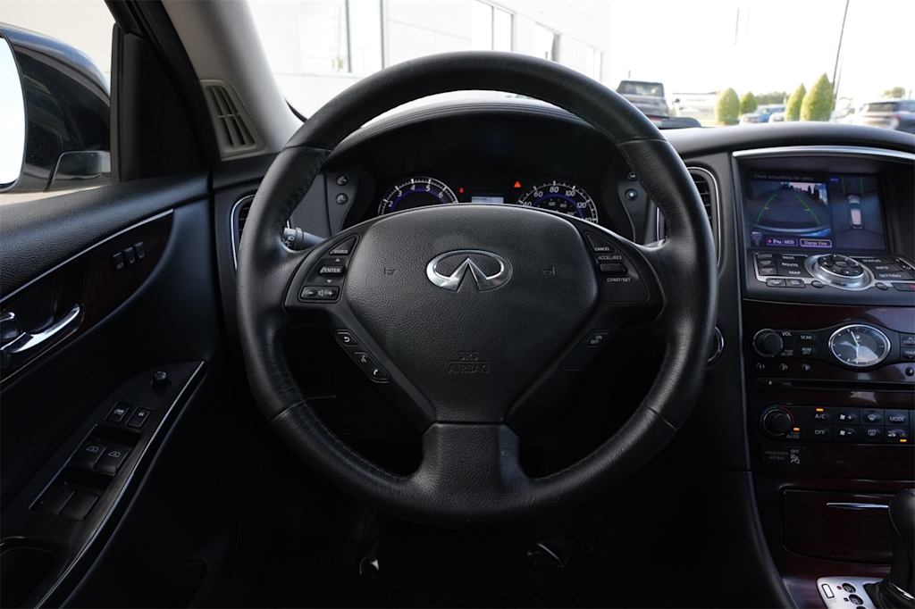 Thumbnail: 2017 INFINITI QX50 - 10