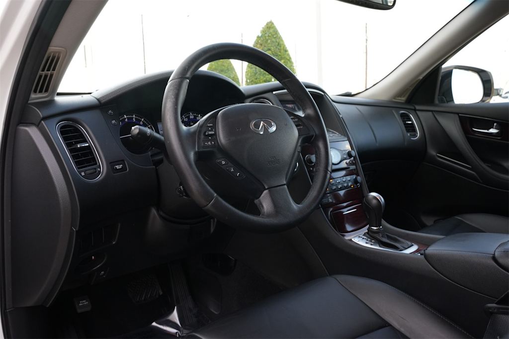 Thumbnail: 2017 INFINITI QX50 - 13