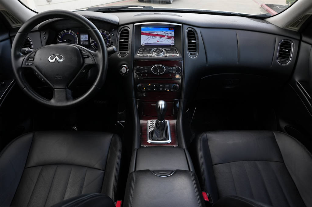 Thumbnail: 2017 INFINITI QX50 - 2
