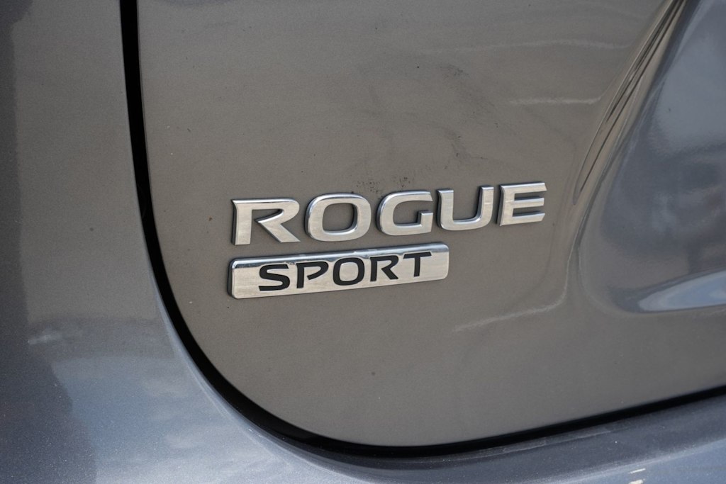 Thumbnail: 2020 Nissan Rogue Sport - 7