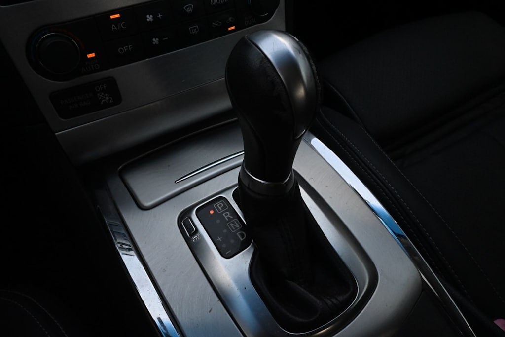 Thumbnail: 2014 INFINITI Q60 - 16