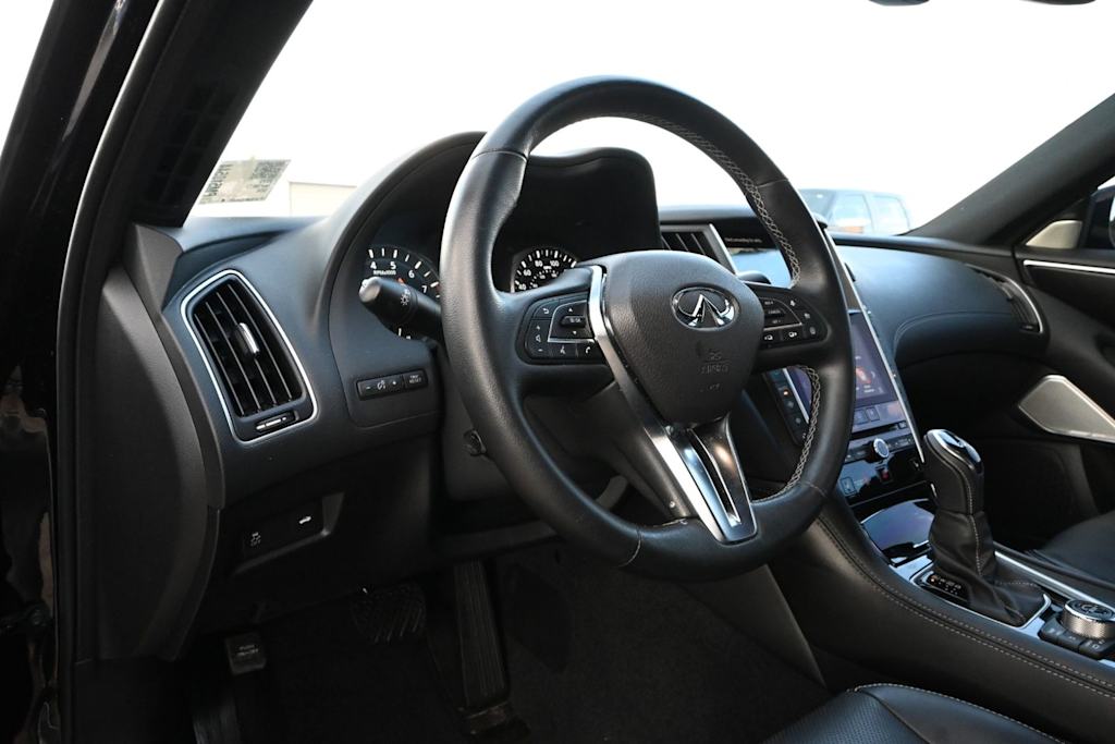 Thumbnail: 2023 INFINITI Q50 - 10