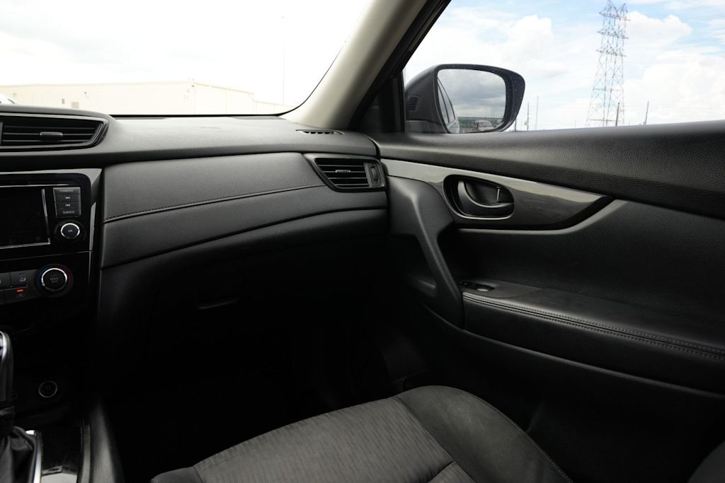 Thumbnail: 2020 Nissan Rogue - 20