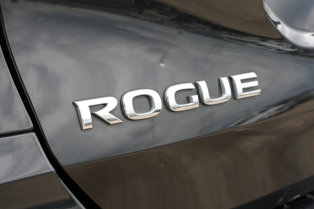 Thumbnail: 2020 Nissan Rogue - 6