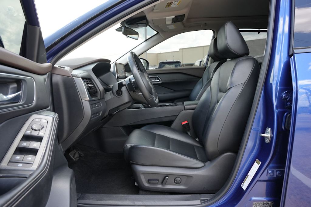 Thumbnail: 2021 Nissan Rogue - 10