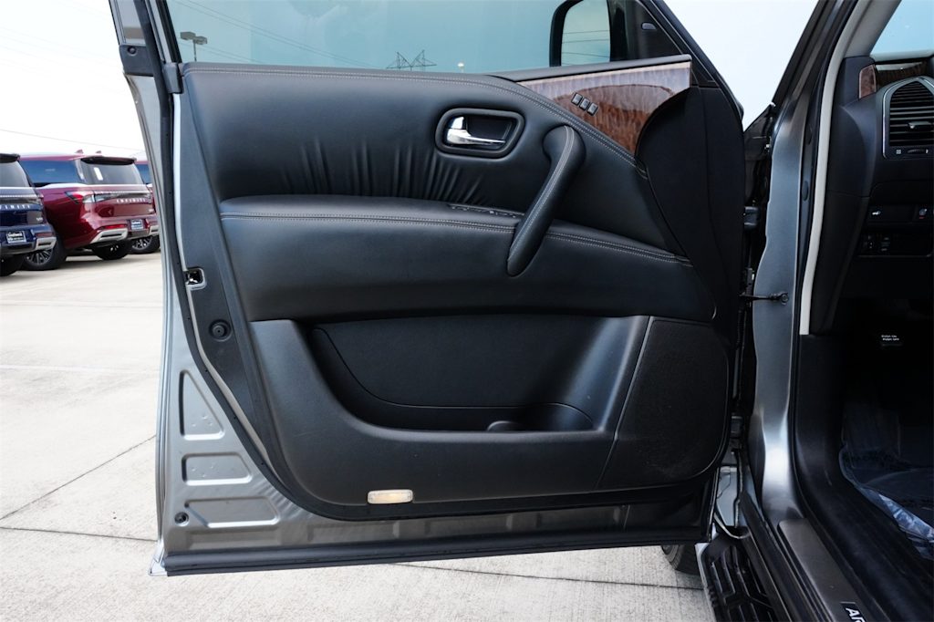 Thumbnail: 2017 Nissan Armada - 24
